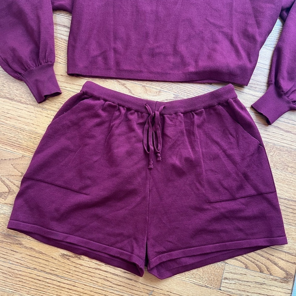 TeCrew Women's Burgundy Loungewear Shorts Set Size L - Picture 2 of 5
